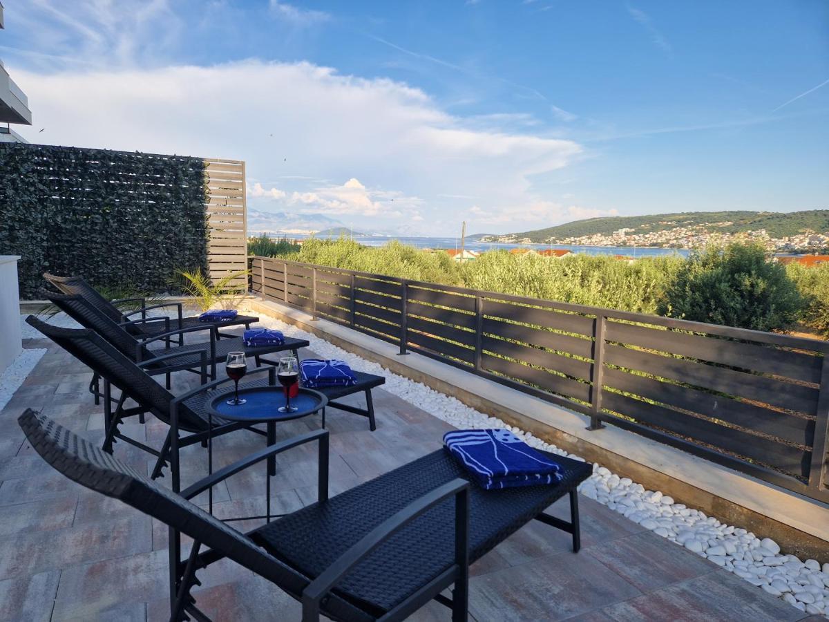Apartman Marcelina 1 With Private Pool Trogir Eksteriør bilde