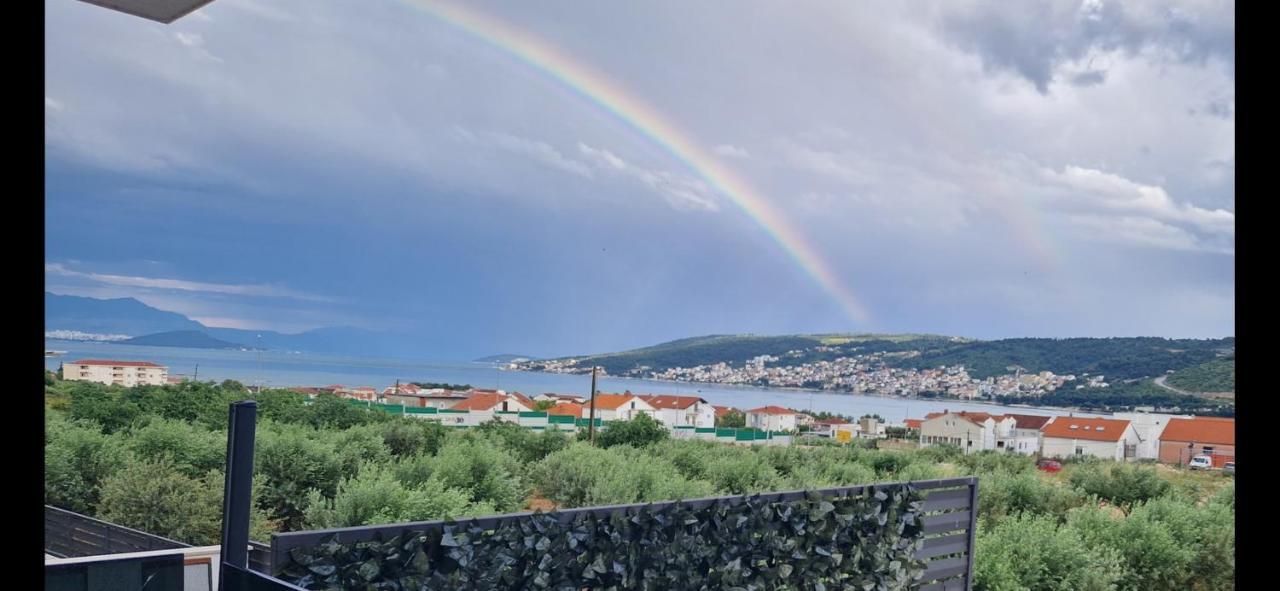 Apartman Marcelina 1 With Private Pool Trogir Eksteriør bilde